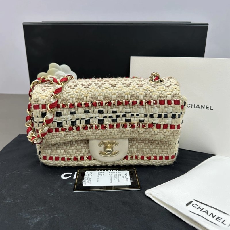 CHANEL 多元素編織金扣大mini 20*13*7 99新 配件盒子塵袋保卡-0