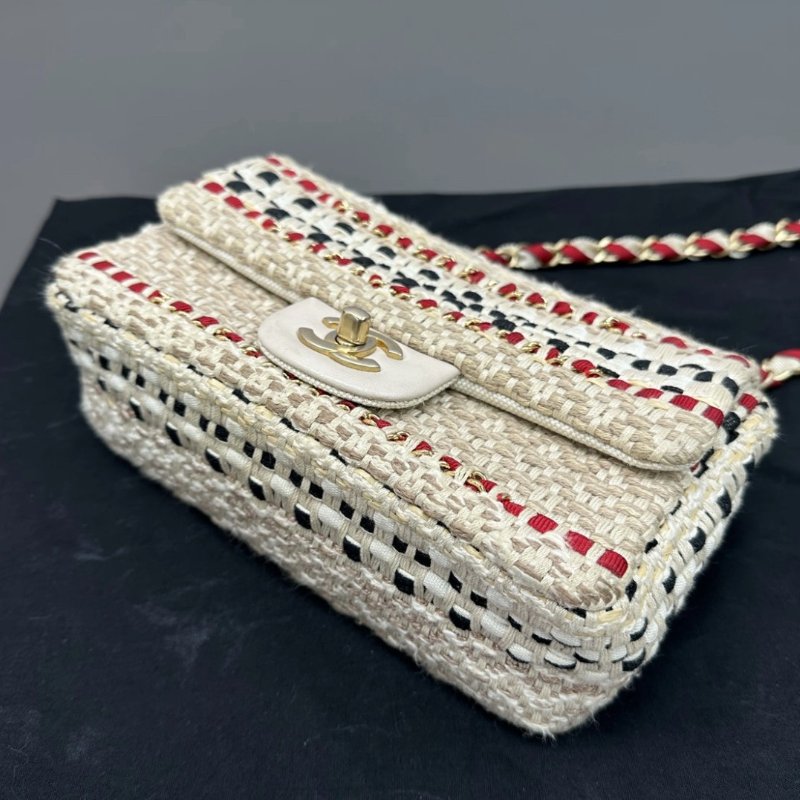 CHANEL 多元素編織金扣大mini 20*13*7 99新 配件盒子塵袋保卡-2