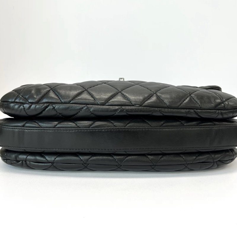 CHANEL 黑銀南瓜機場手提肩背包34.5*24*6.5 98新配件塵袋-3