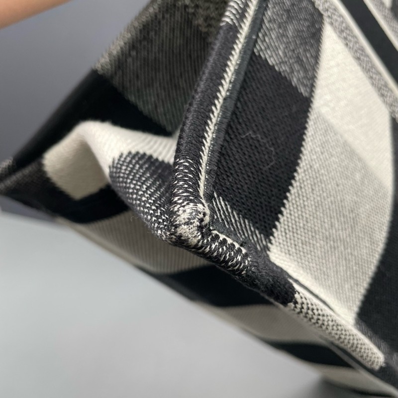 Dior迪奧 黑白格紋book tote大號托特包 手提包-14