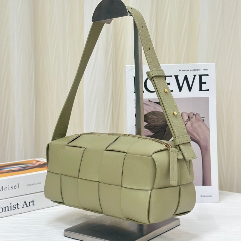 葆蝶家BV brick cassette 綠色肩背包 手提包-3