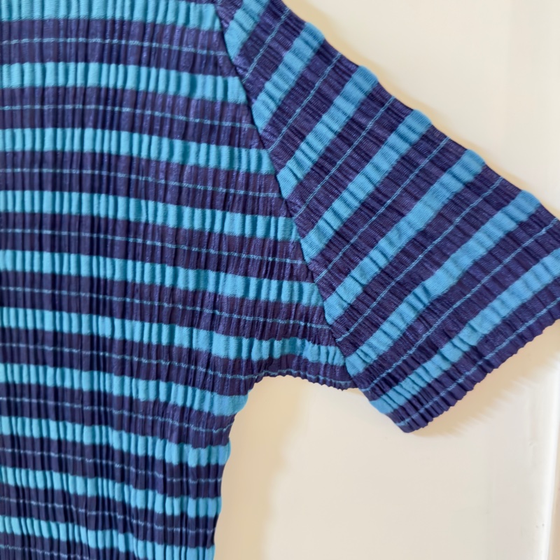 三宅ㄧ生 P.P 短袖上衣4號 二手品-2