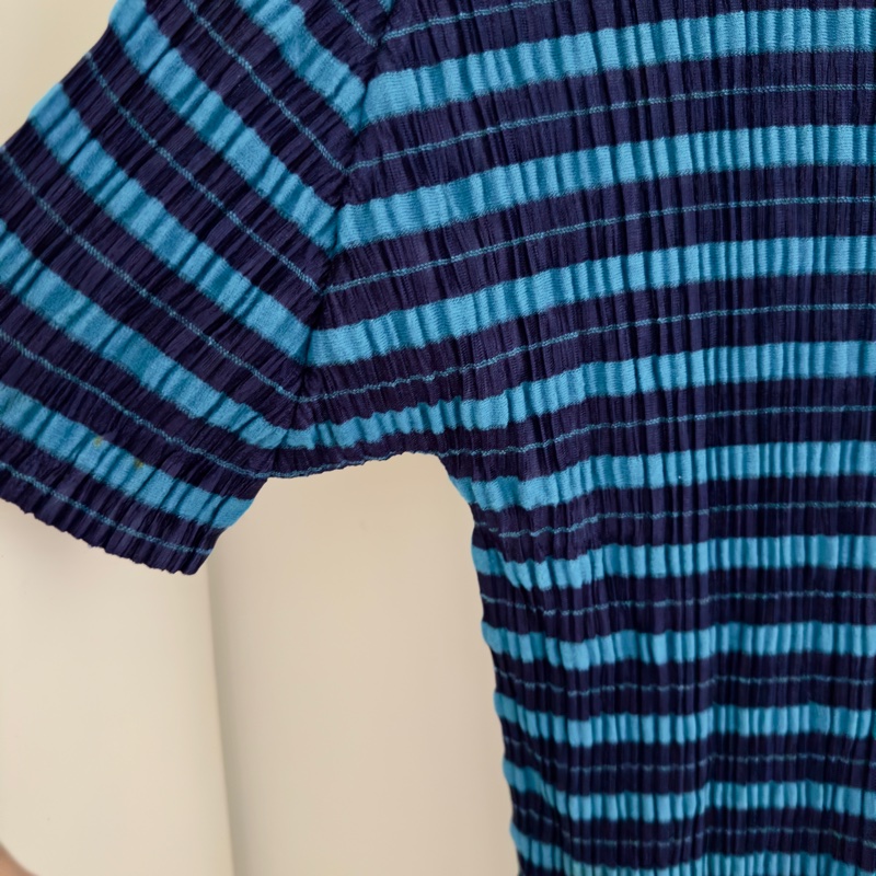 三宅ㄧ生 P.P 短袖上衣4號 二手品-3