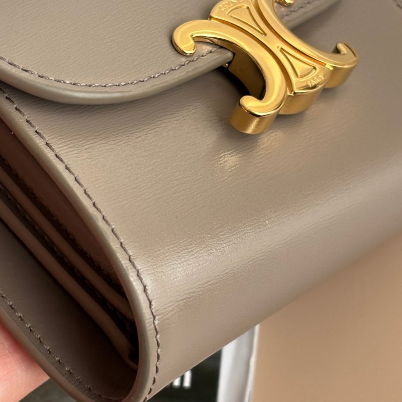 ::CELINE:: TRIOMPHE 大象灰牛皮翻蓋錢包 金凱旋門LOGO釦式短夾 三折短夾 內零錢袋-11