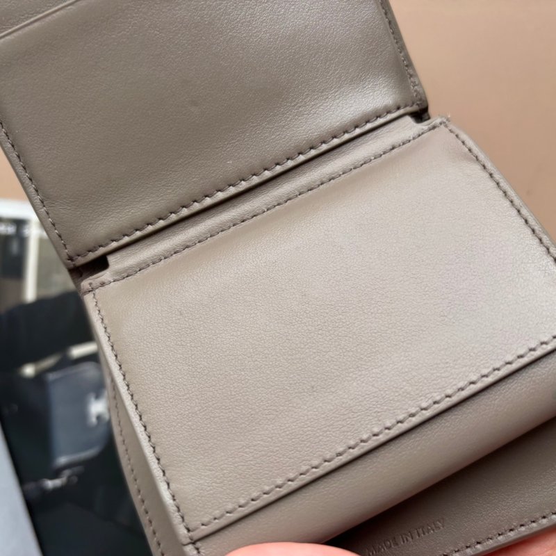 ::CELINE:: TRIOMPHE 大象灰牛皮翻蓋錢包 金凱旋門LOGO釦式短夾 三折短夾 內零錢袋-22