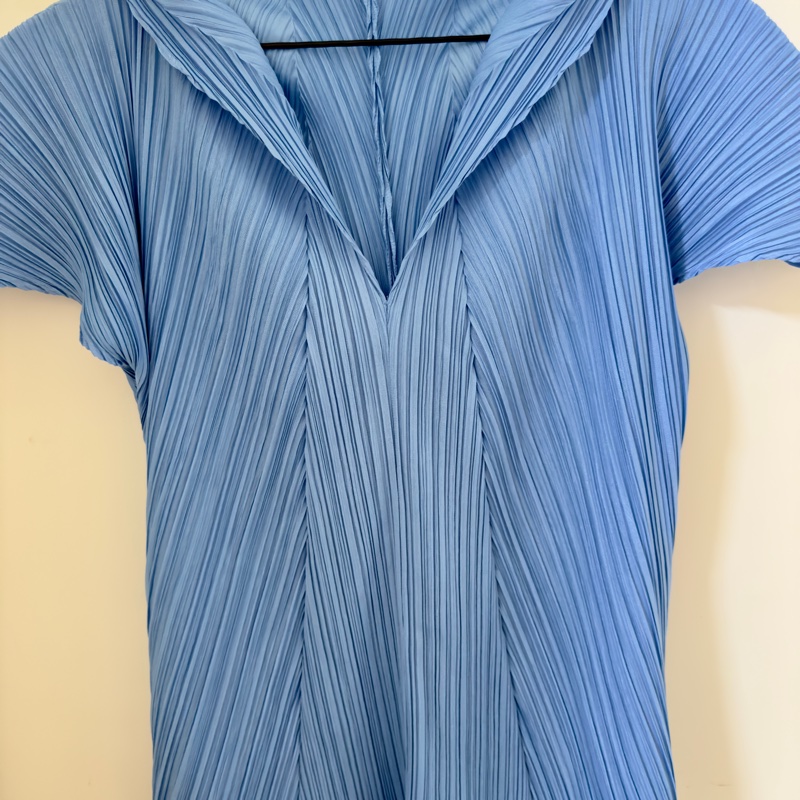 三宅ㄧ生 P.P 淺藍小領背心式上衣3號 二手-1