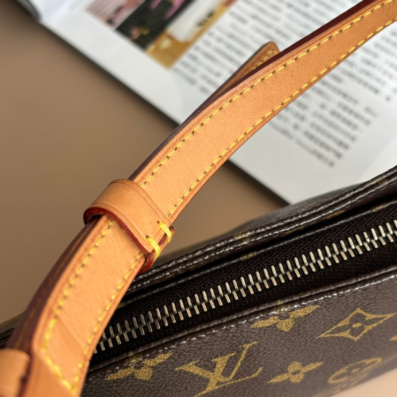 ::LOUIS VUITTON:: LV M51240 Trotteur經典花紋 皮革背帶斜背包 帆船包-25