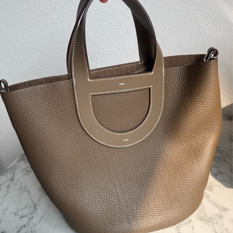 Hermes 大象灰豬鼻菜籃包-11