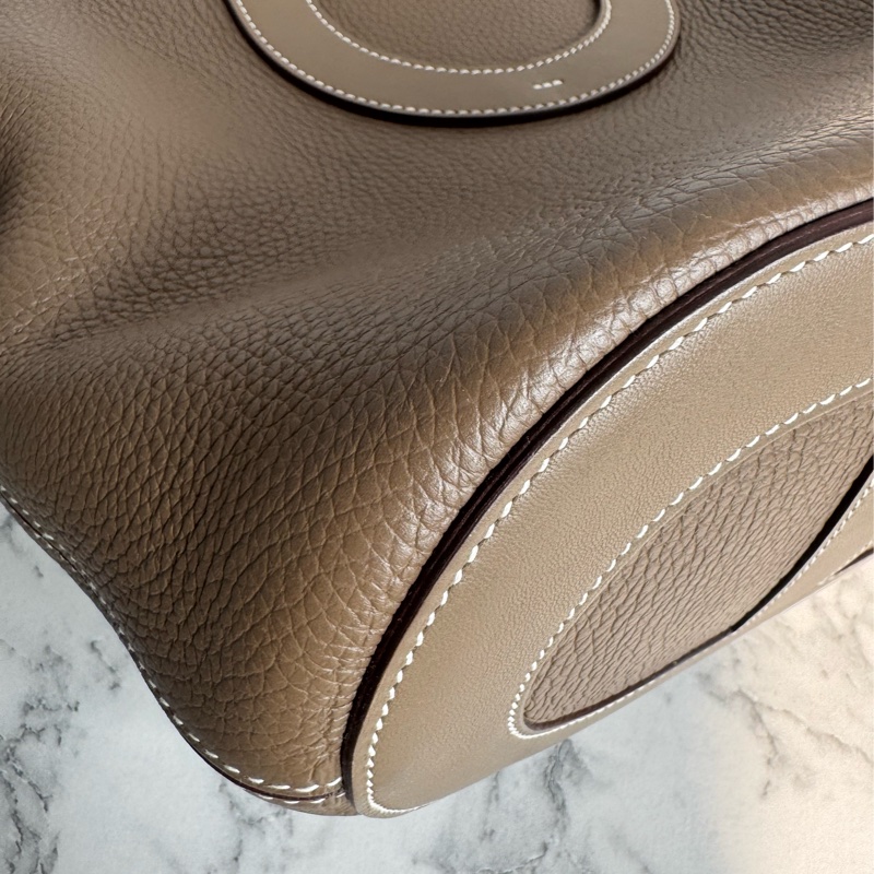 Hermes 大象灰豬鼻菜籃包-14