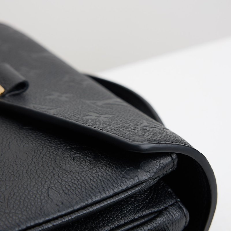 Lv east west新款小郵差包/黑壓紋-21