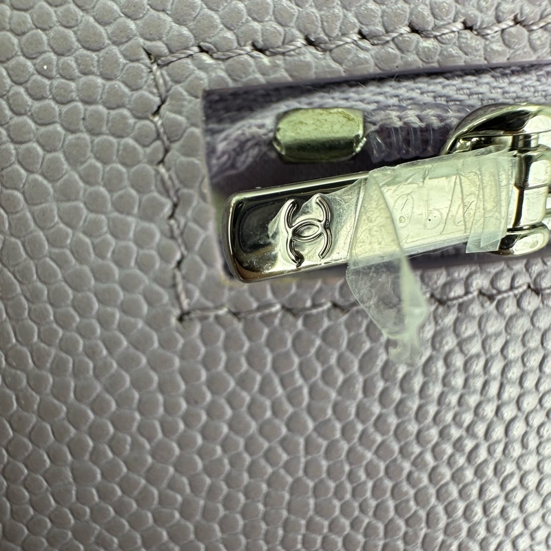 CHANEL 24P 紫色鏤空字母銀扣 荔枝牛皮WOC-8