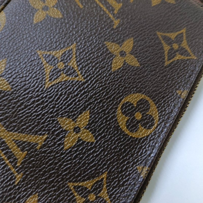 LOUIS VUITTON ACCESSOIRES 迷你 棕色塗層帆布老花印花小麻將手提包 金色五金-10