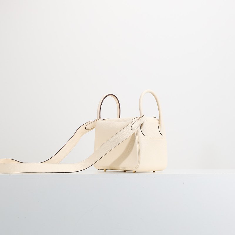 Hermès mini Lindy奶油白金扣-2