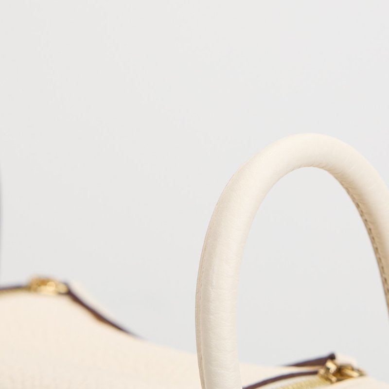 Hermès mini Lindy奶油白金扣-6