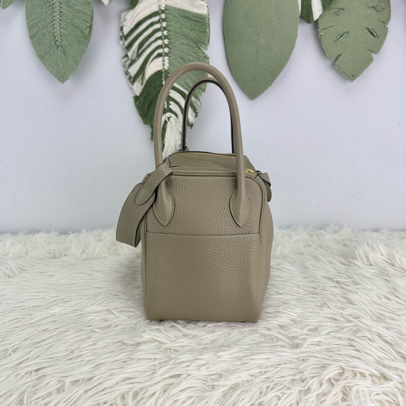 HERMES Lindy 26 鼠尾草綠色 Z Stamp 手提單肩包-3