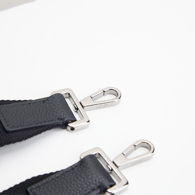 DIOR Oblique Mirage 男款手提斜背托特包-18