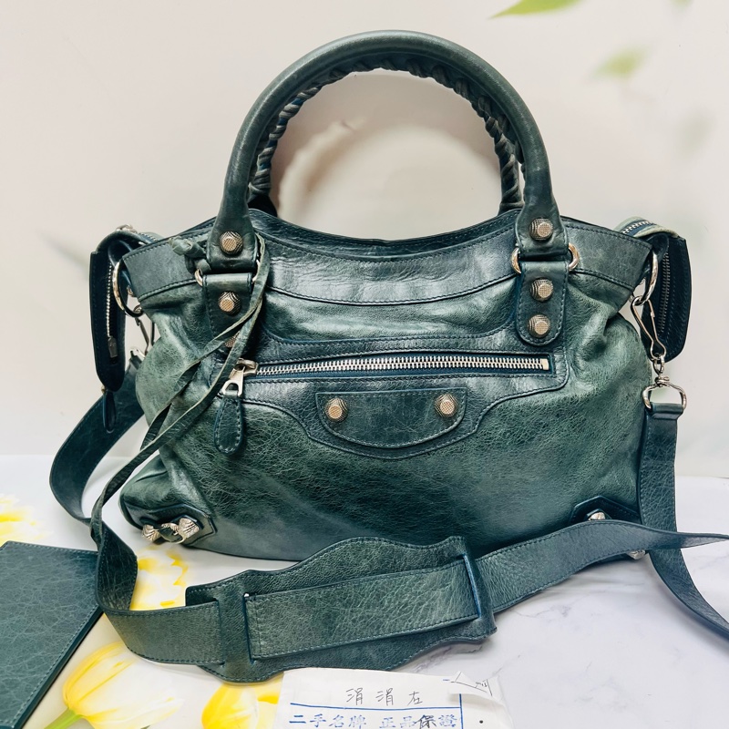 巴黎世家機車包-1