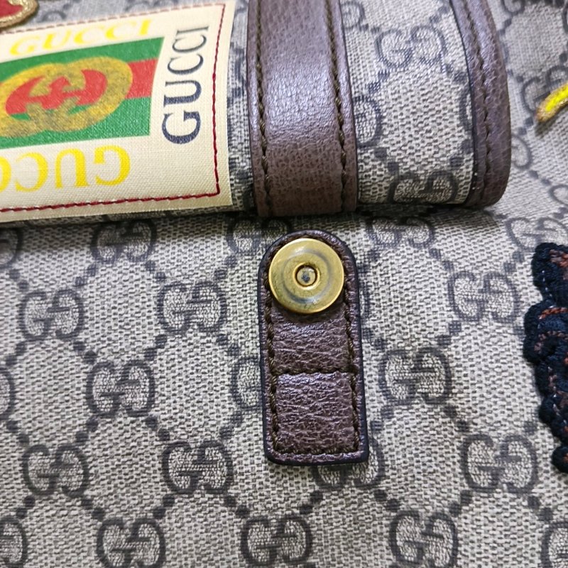GUCCI Courrier米色塗層帆布老花刺繡雙肩包 後背包 金色五金-7