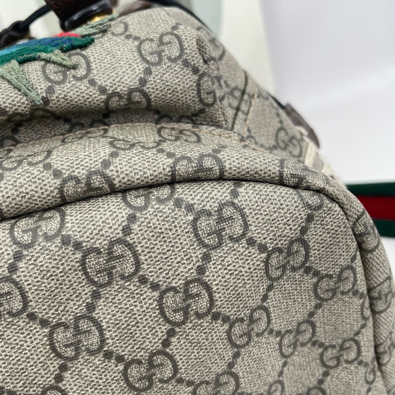 GUCCI Courrier米色塗層帆布老花刺繡雙肩包 後背包 金色五金-9