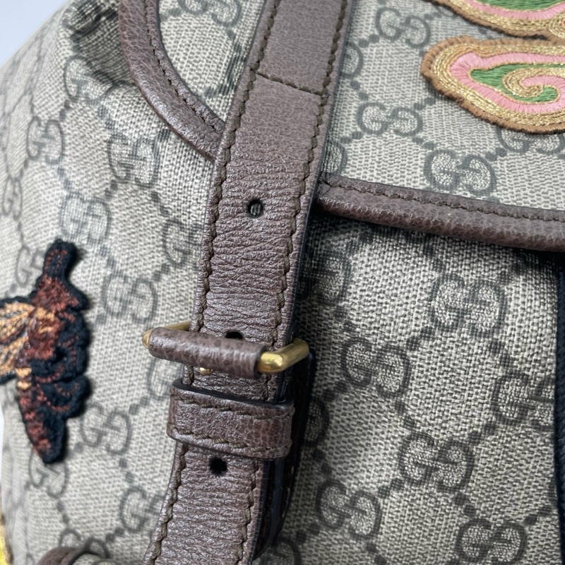 GUCCI Courrier米色塗層帆布老花刺繡雙肩包 後背包 金色五金-21