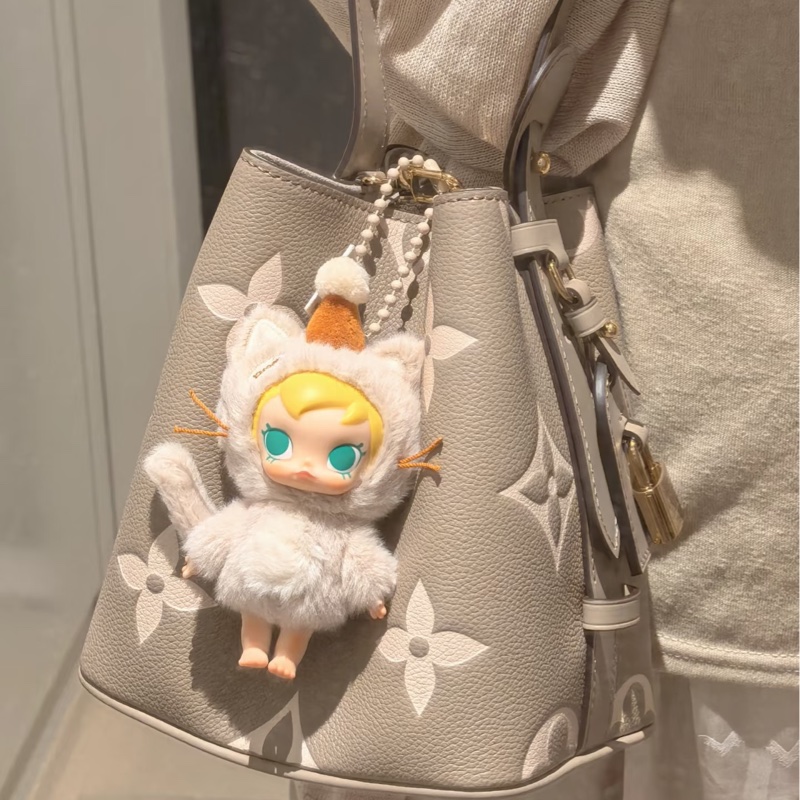 全新LV斑鳩灰全皮All In BB手提斜背水桶包M13045-20