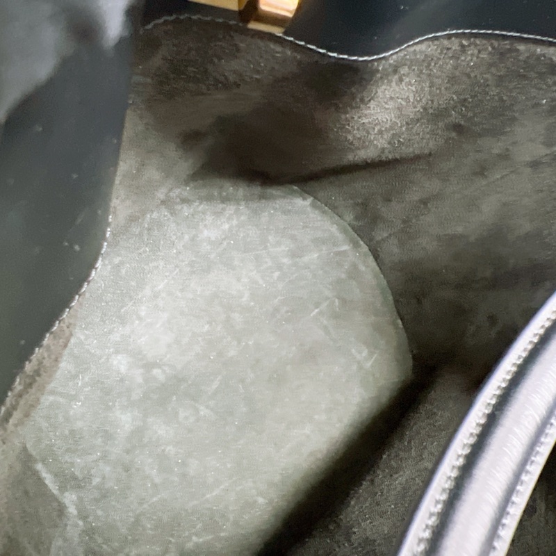 Celine 16 黑色水桶包-9