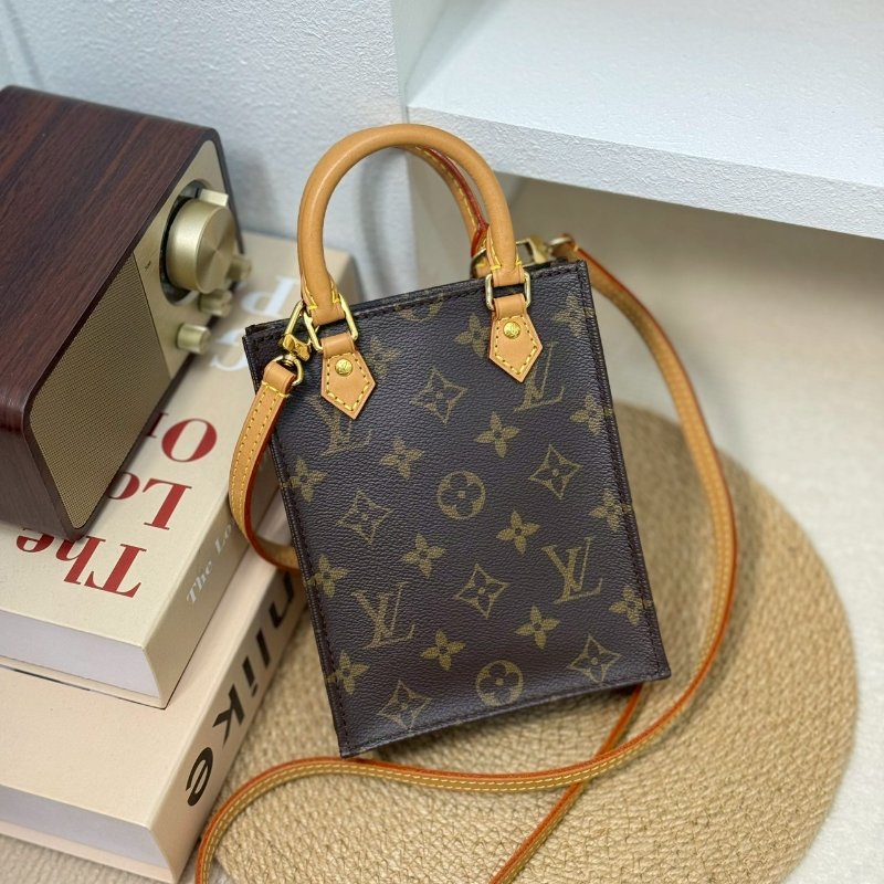 🏷️LV．Petit Sac Plat 琴譜包 M81295-0