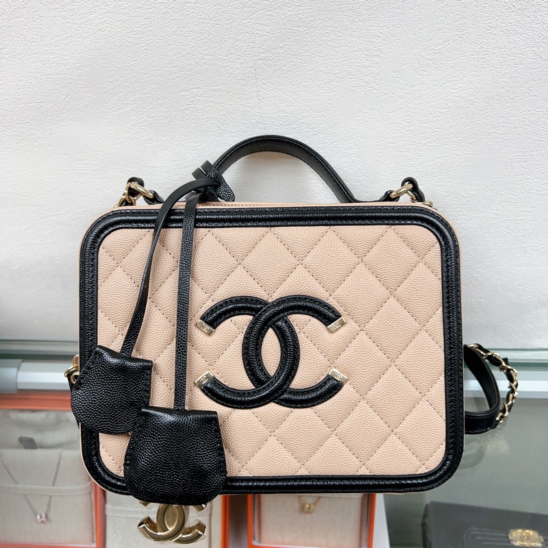 近新 Chanel filigree 21cm 黑拼米牛皮 雙C相機包/盒子包-0