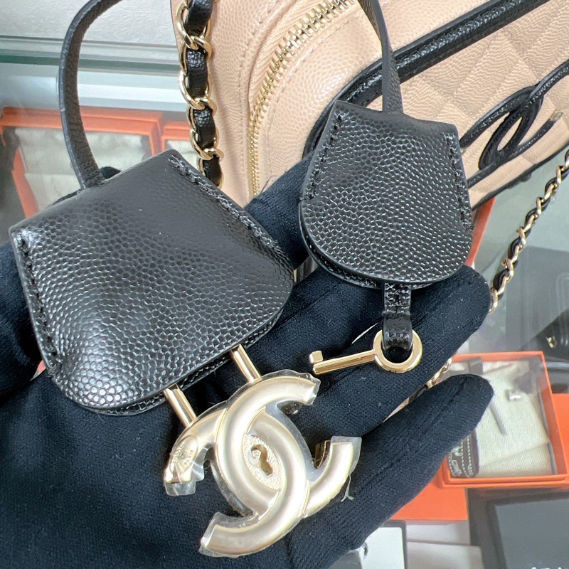 近新 Chanel filigree 21cm 黑拼米牛皮 雙C相機包/盒子包-8