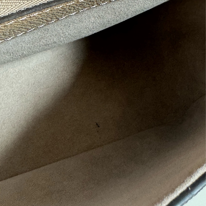 LV斑鳩灰法棍包-19