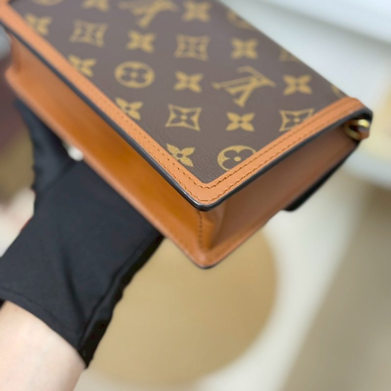 🏷️LV.Dauphine 達芙妮 WOC M68746-8