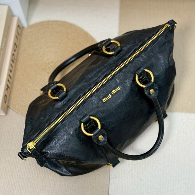 🏷️MIUMIU.黑金油蠟皮 機車包-10