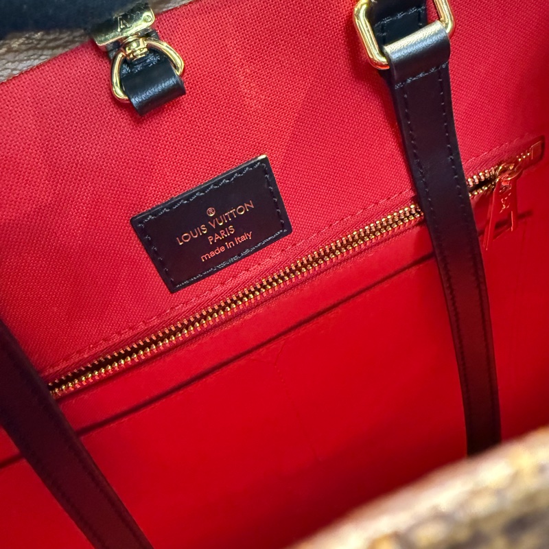 LV On The Go MM 托特包-5