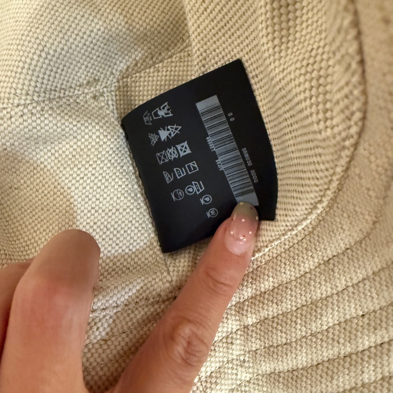 miumiu 兩面漁夫帽 超好看 全校 送一個外出包-3