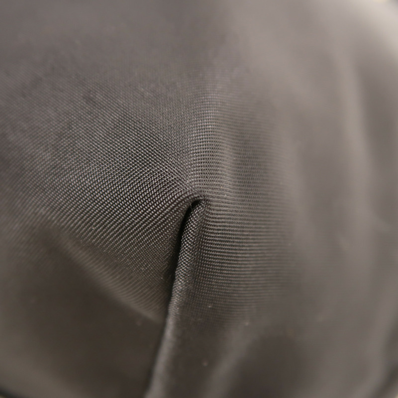 PRADA 尼龍Should Bag金扣肩背袋-7