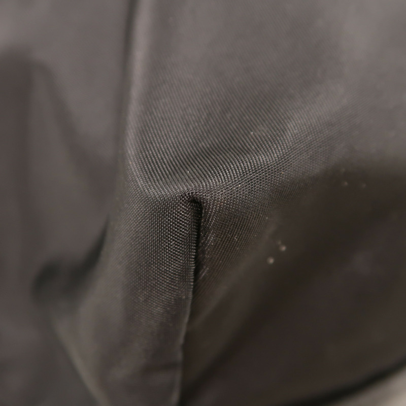 PRADA 尼龍Should Bag金扣肩背袋-8