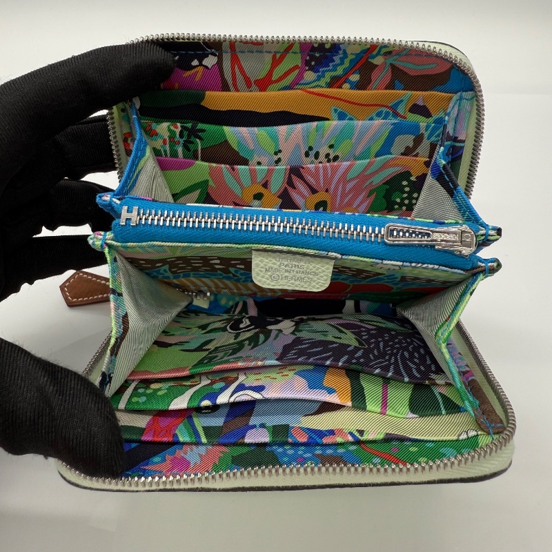 全新未使用|Hermes 氣泡綠 B刻 自由之城 絲巾Silk'In 卡包 零錢 短夾|專櫃 49,500-7