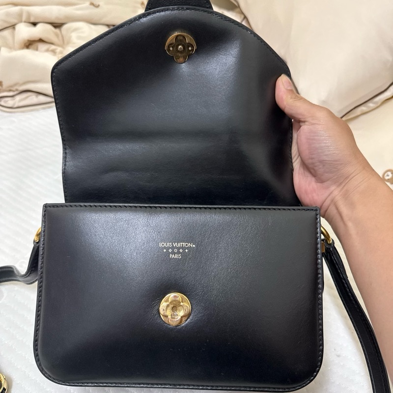 Lν 路易尉登 M55948 Pont 9 黑色皮革 肩背包 斜背包 斜挎包 手袋-1