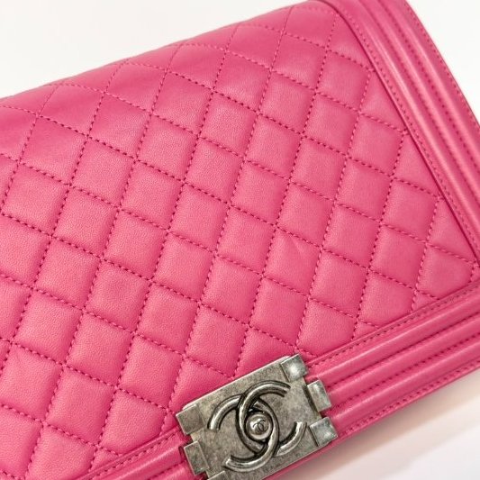 CHANEL桃粉色羊皮復古銀釦BOY28/A92193-15