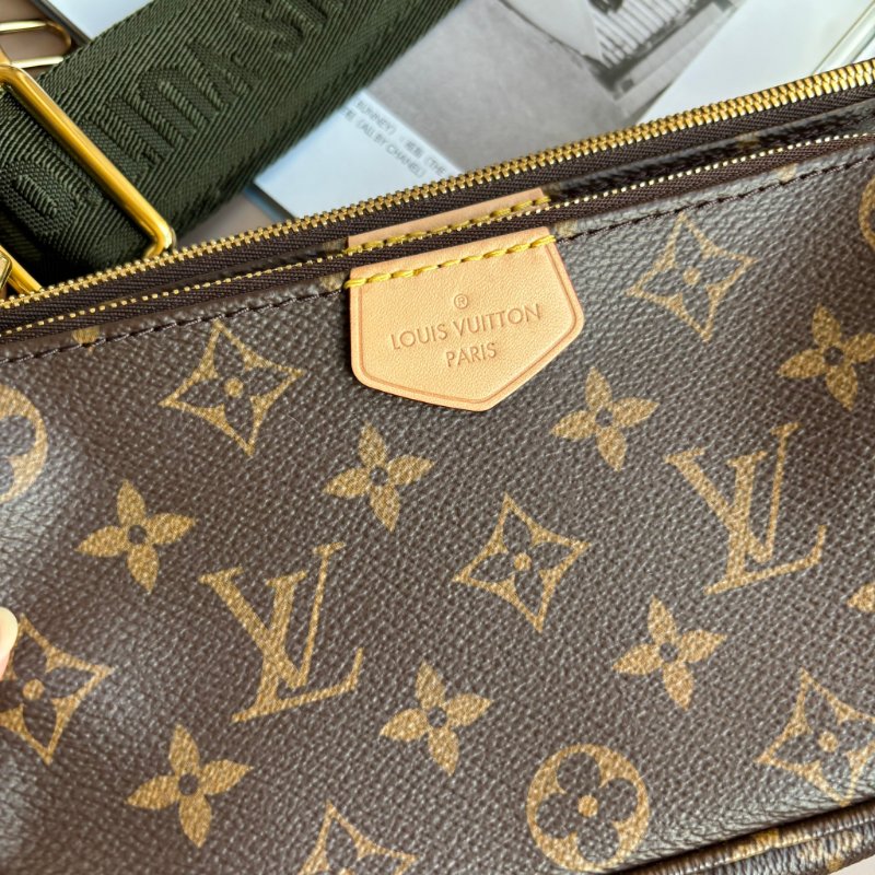 ::LOUIS VUITON:: LV M44813 Multi Pochette Accessoires 綠色織帶五合一麻將包-2