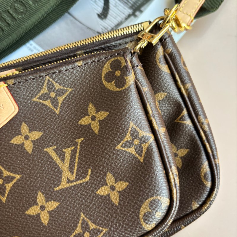 ::LOUIS VUITON:: LV M44813 Multi Pochette Accessoires 綠色織帶五合一麻將包-3