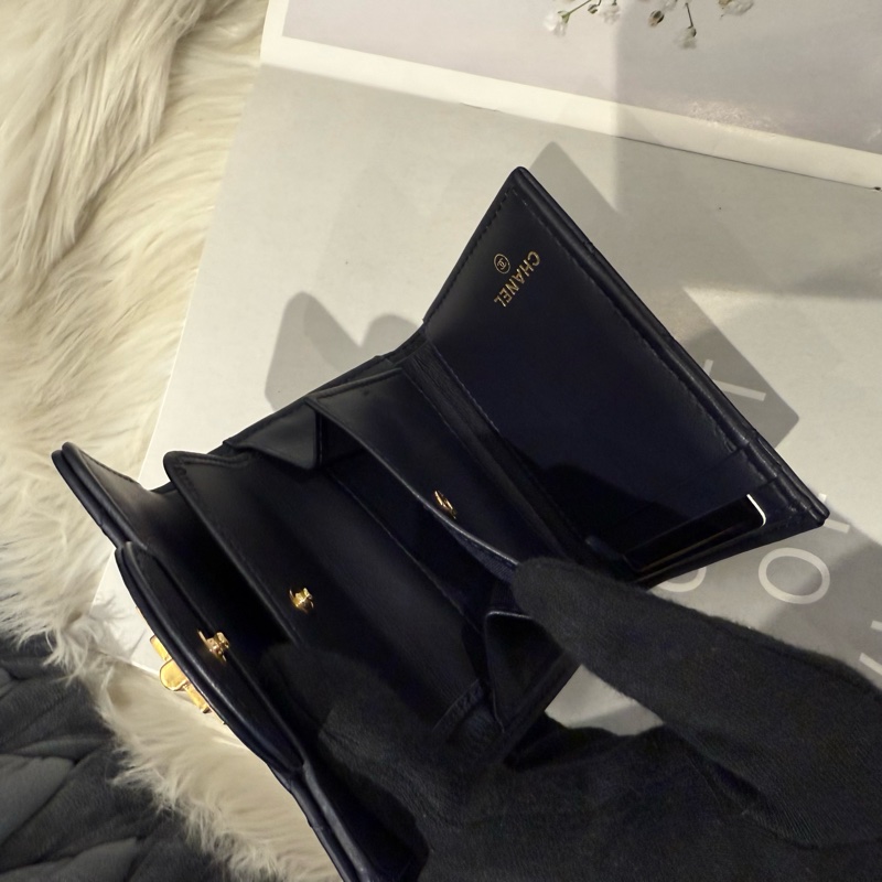 香奈兒 深藍 2.55三折短夾-5