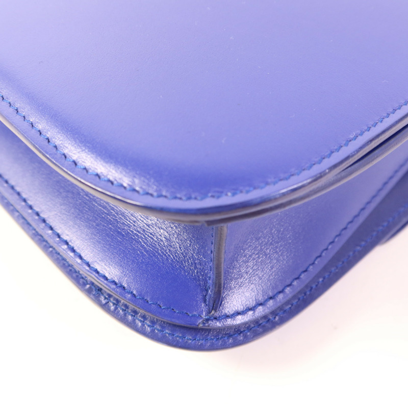 CELINE 牛皮皮革Classic Box M金扣肩背袋-12