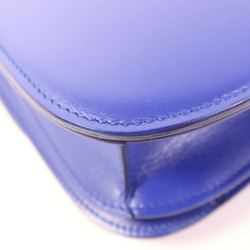 CELINE 牛皮皮革Classic Box M金扣肩背袋-13