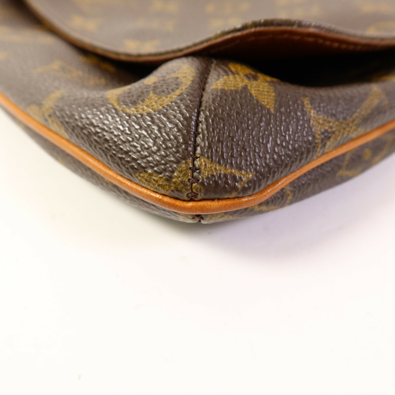LOUIS VUITTON Monogram Musette Salsa金扣肩背袋棕色-9