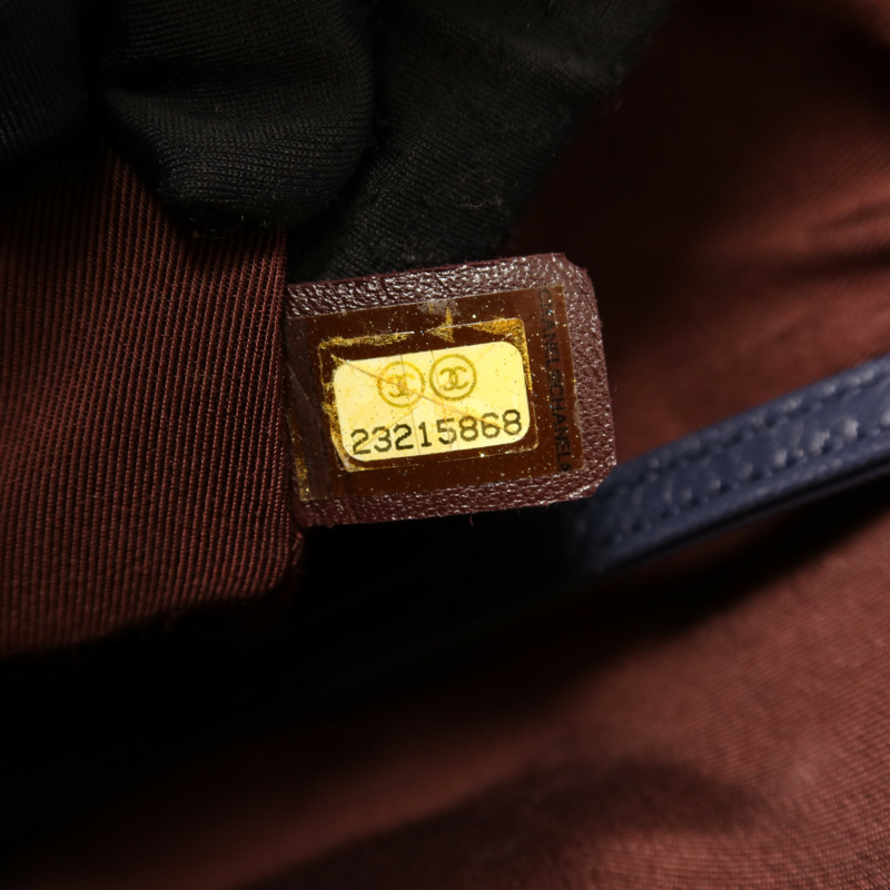 CHANEL 牛皮皮革Chain Shoulder金扣鏈帶肩背袋-7