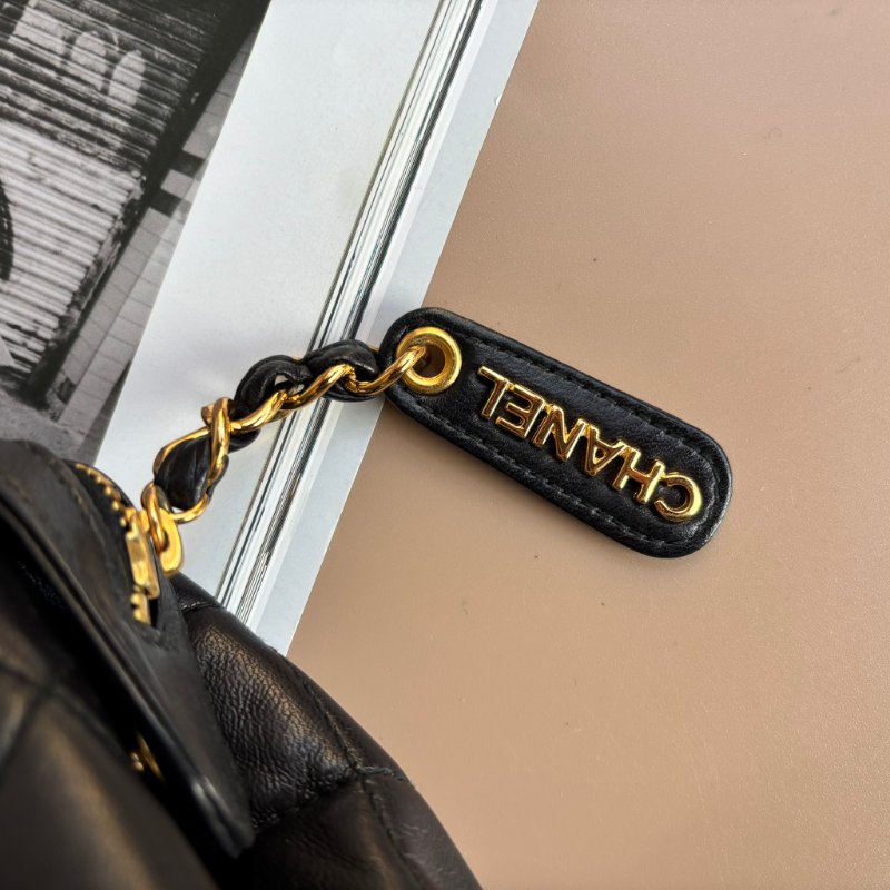 ::CHANEL:: 經典菱格紋雙C縫線 LOGO 手提肩背包 小托特包 小購物包 TOTE-2