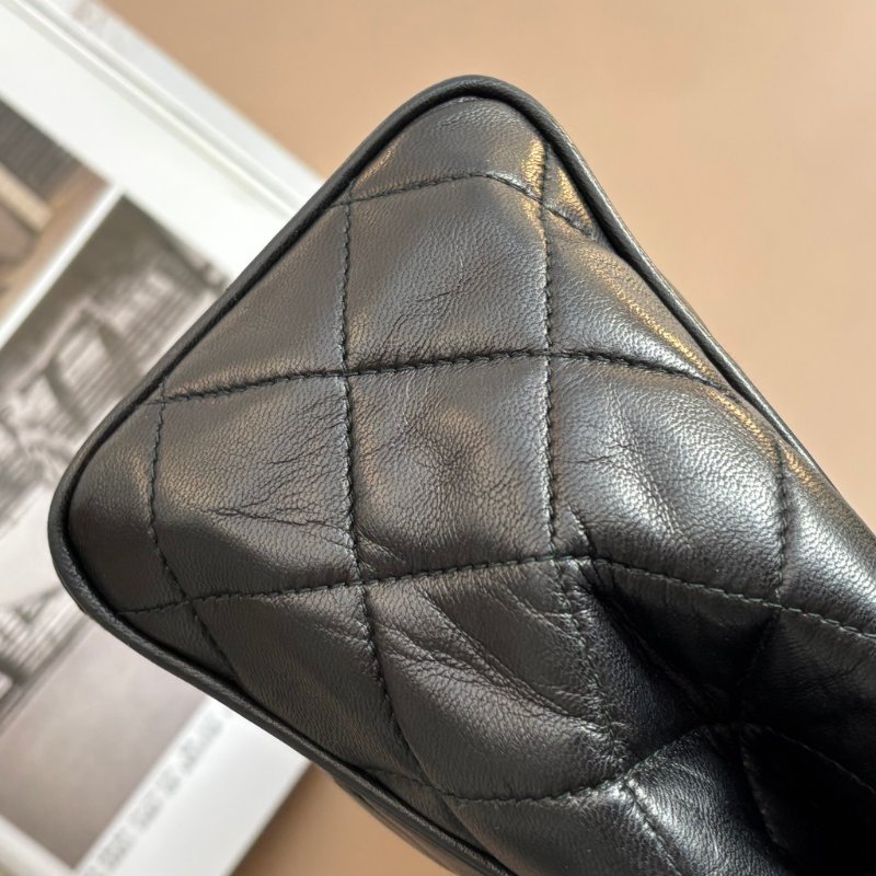 ::CHANEL:: 經典菱格紋雙C縫線 LOGO 手提肩背包 小托特包 小購物包 TOTE-16