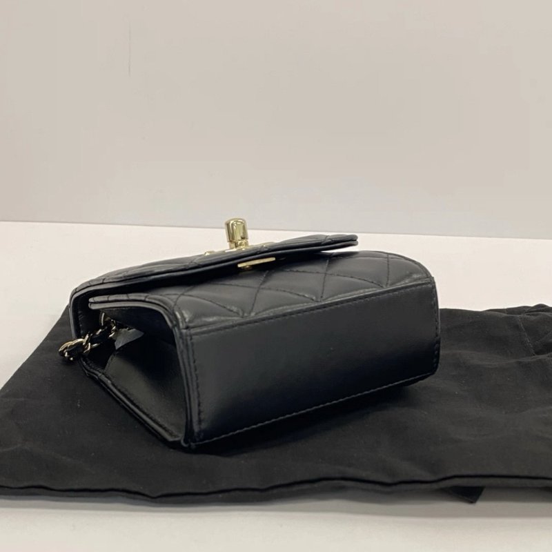 CHANEL Trendy cc mini黑金肩背斜背包小廢包11*10*4 98新配件盒子塵袋保卡-4