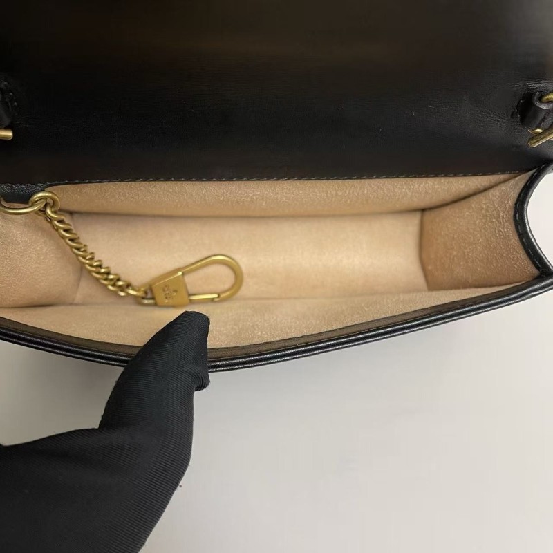 Gucci古馳 marmont黑色全皮限量昆蟲woc 肩背包 斜背包-8